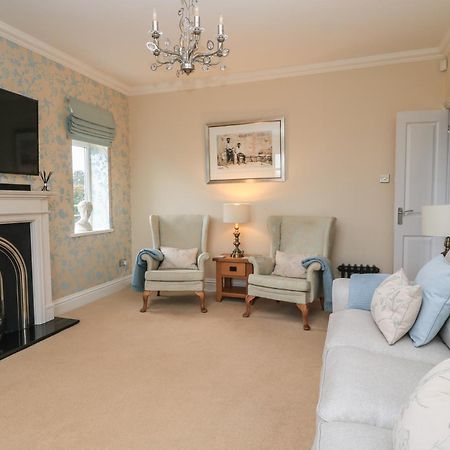 The Little Paddock Villa Malmesbury Bagian luar foto